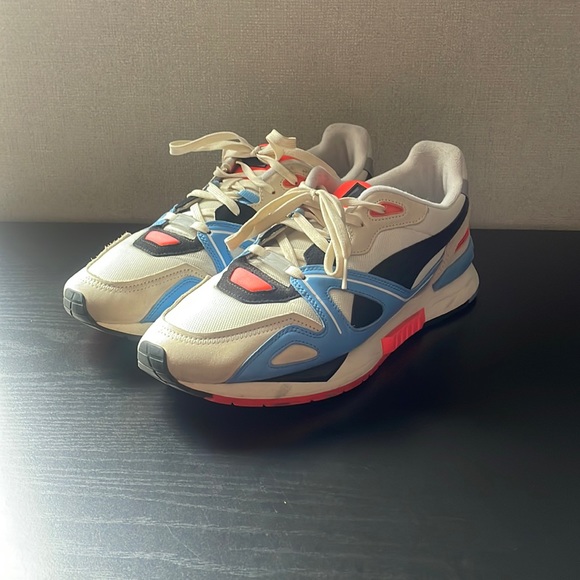 Puma - Picture 1 of 6